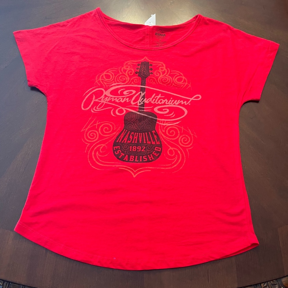 Ryman Auditorium women’s T-shirt NWT